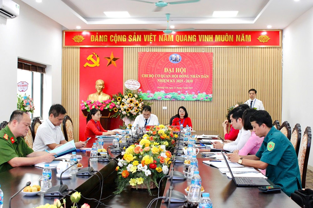 Hội đồng nhân dân phường Thượng Cát: Quyết tâm xây dựng Chi bộ trong sạch, vững mạnh - ảnh 4