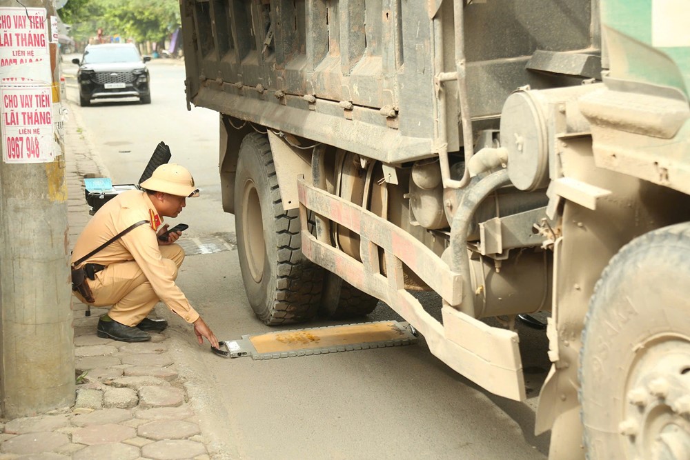 Hà Nội: Xử lý nghiêm xe quá khổ, quá tải tại cửa ngõ phía Nam - ảnh 2