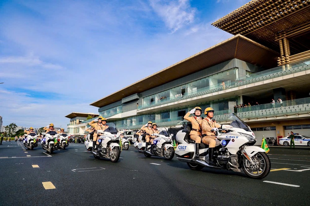 Lực lượng CSGT Thủ đô góp phần bảo đảm thành công “Ngày hội Vì Thủ đô bình yên”  - ảnh 2