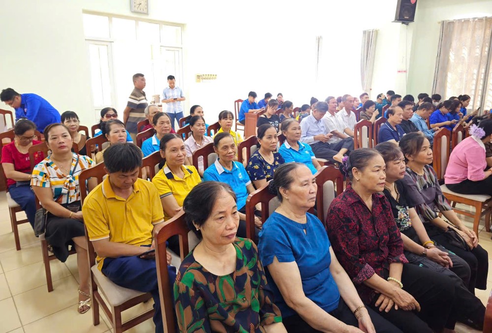 Hội LHPN xã Ngọc Hồi tổ chức cuộc thi Ảnh “Tự hào - Tôi là phụ nữ Việt Nam”. - ảnh 2