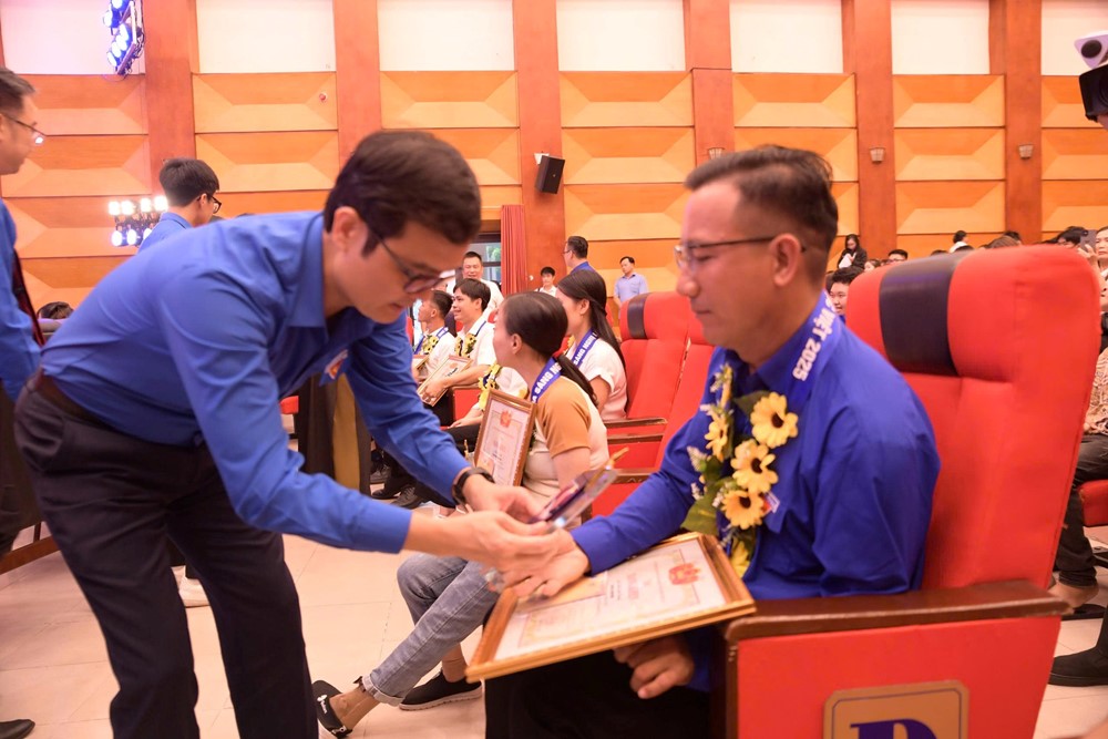 “Tỏa sáng Nghị lực Việt” 2025: Vinh danh 25 gương thanh niên khuyết tật tiêu biểu - ảnh 3