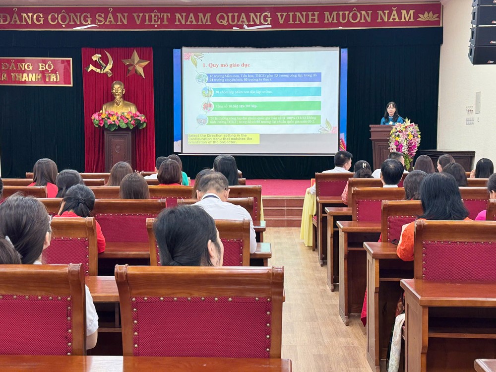 184 quần chúng ưu tú tham gia lớp bồi dưỡng nhận thức về Đảng khóa IV năm 2025 - ảnh 1