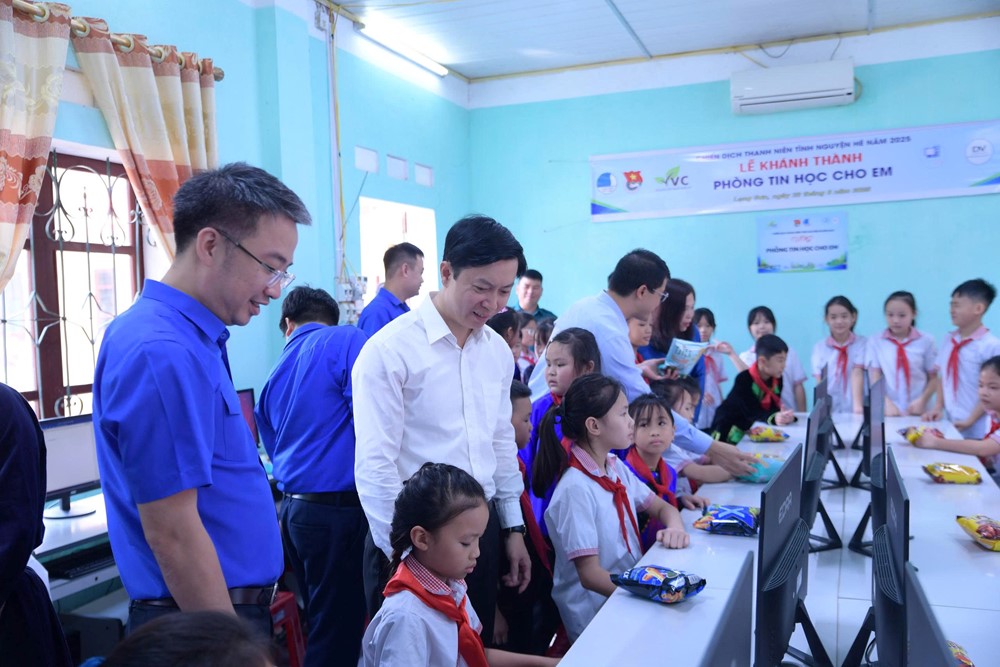 Trung ương Đoàn triển khai Chiến dịch tình nguyện Kỳ nghỉ hồng năm 2025 - ảnh 4