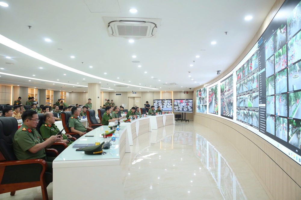 Ban Giám đốc Công an Hà Nội trực tiếp chỉ đạo công tác đảm bảo an ninh trật tự trong buổi tổng hợp luyện lần 2  - ảnh 2