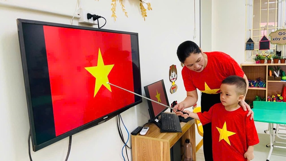 Phường Đông Ngạc rộn ràng sắc đỏ chào mừng Quốc khánh 2/9 - ảnh 18