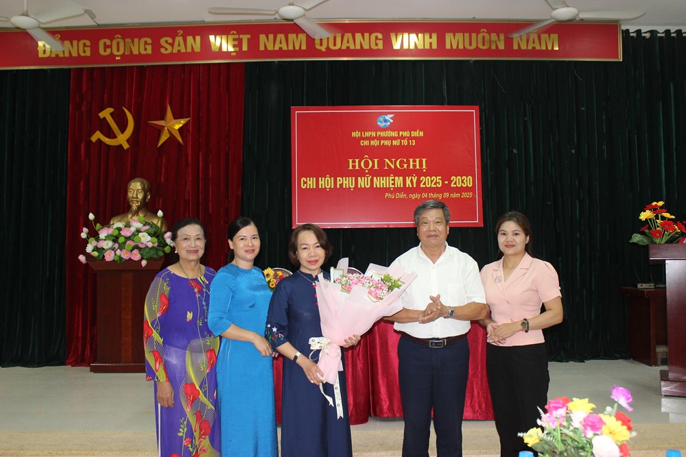 Hội LHPN phường Phú Diễn tổ chức thành công 100% hội nghị chi hội nhiệm kỳ 2025-2030 - ảnh 12