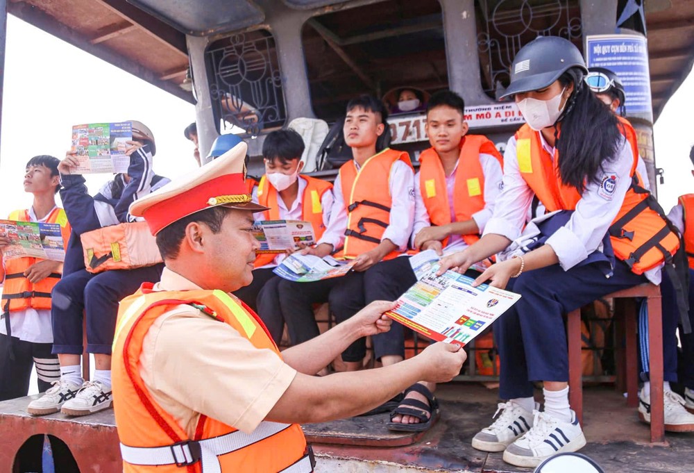 Hà Nội: Bảo đảm an toàn giao thông đường thủy cho lứa tuổi học sinh - ảnh 4