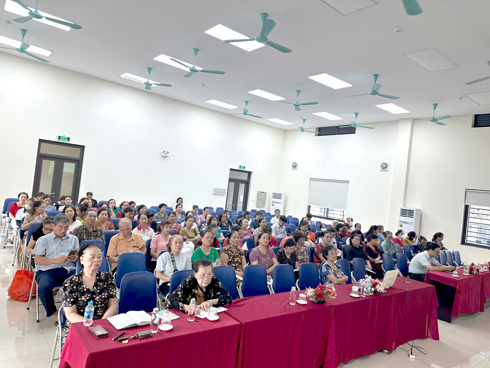 Phường Láng tập huấn nâng cao nghiệp vụ thống kê dân số năm 2025 - ảnh 2