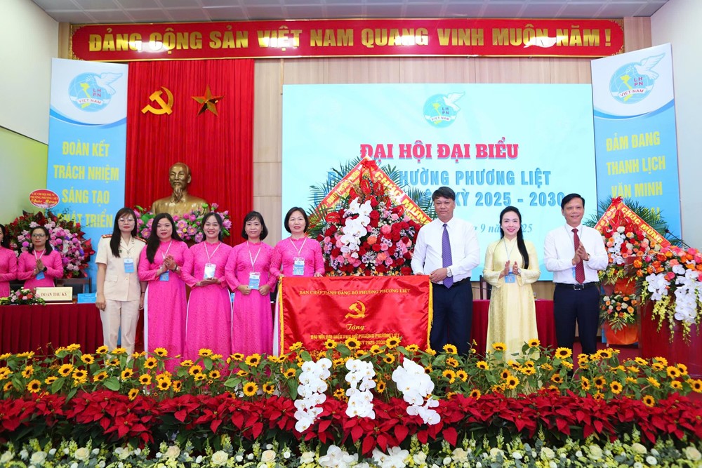 Phụ nữ phường Phương Liệt góp phần xây dựng phường phát triển bền vững, văn minh, hiện đại - ảnh 11