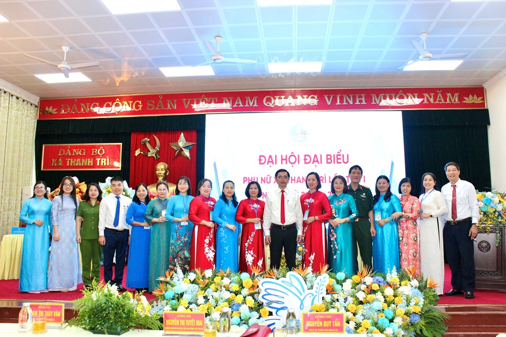 Đồng chí An Thị Bích Phượng giữ chức Chủ tịch Hội LHPN xã Thanh Trì nhiệm kỳ 2025-2030 - ảnh 10