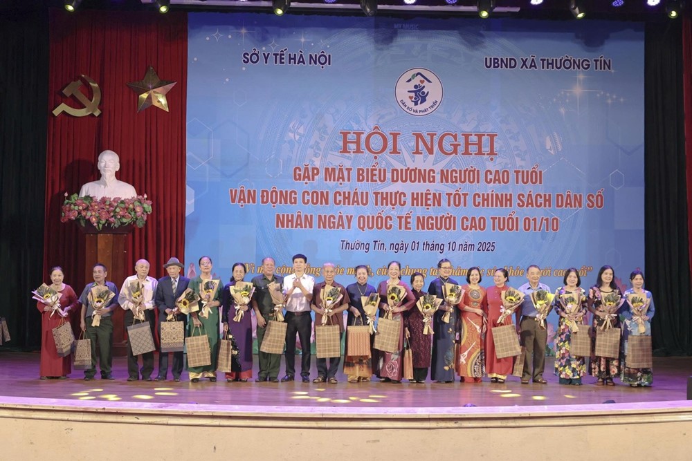 Xã Thường Tín: Biểu dương 100 người cao tuổi tiêu biểu, gương mẫu - ảnh 4