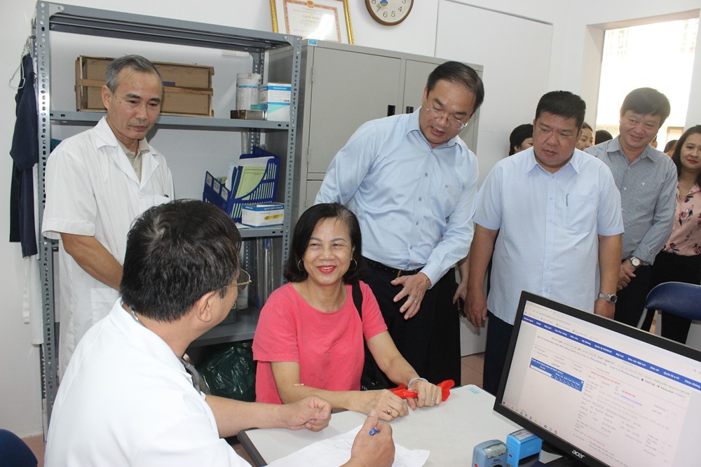 Phường Đống Đa nâng cao chất lượng chăm sóc sức khỏe người cao tuổi - ảnh 1