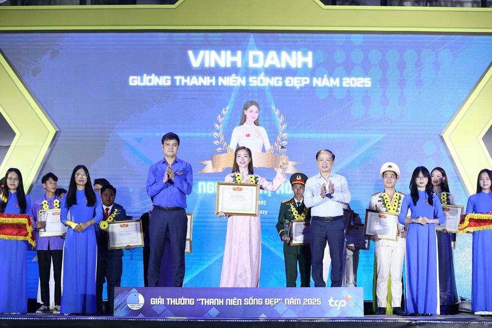 Tôn vinh 20 “Thanh niên sống đẹp” lan tỏa năng lượng tích cực trong cộng đồng - ảnh 3