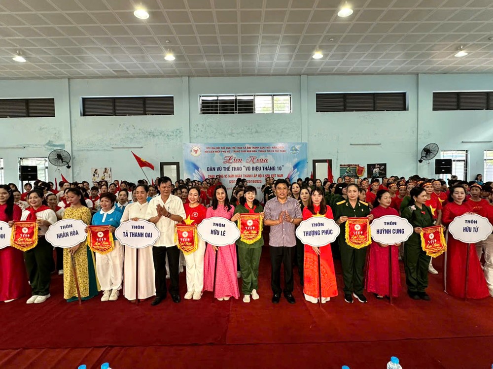 Xã Đại Thanh: Rộn ràng hội thi dân vũ thể thao “Vũ điệu tháng Mười” - ảnh 1