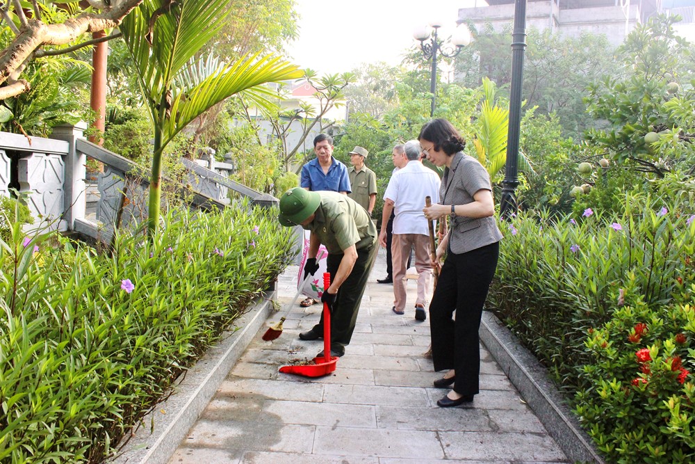 Phường Tây Tựu ra quân “Ngày Chủ nhật xanh” bảo vệ môi trường - ảnh 21