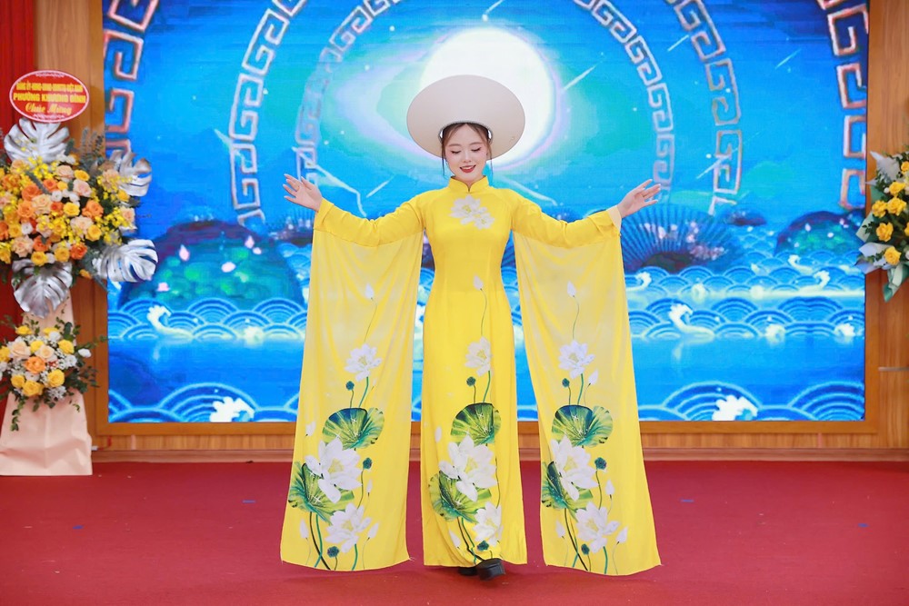 Hội LHPN phường Khương Đình gặp mặt kỷ niệm ngày 20/10 - ảnh 19