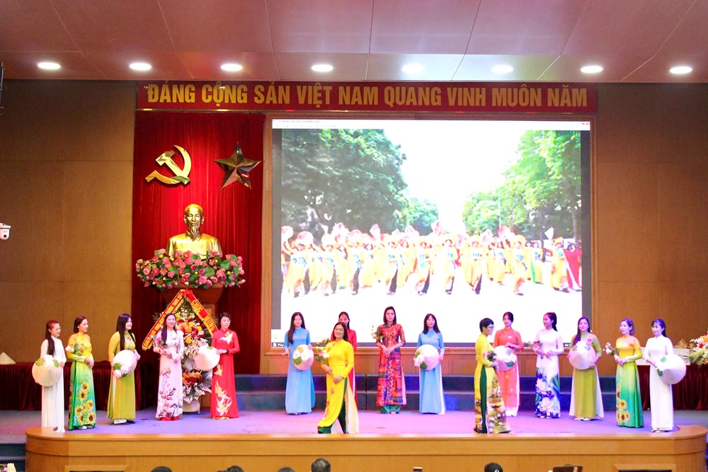 Hội LHPN phường Thanh Xuân kỷ niệm 95 năm ngày thành lập Hội Liên hiệp Phụ nữ Việt Nam 20/10 - ảnh 5