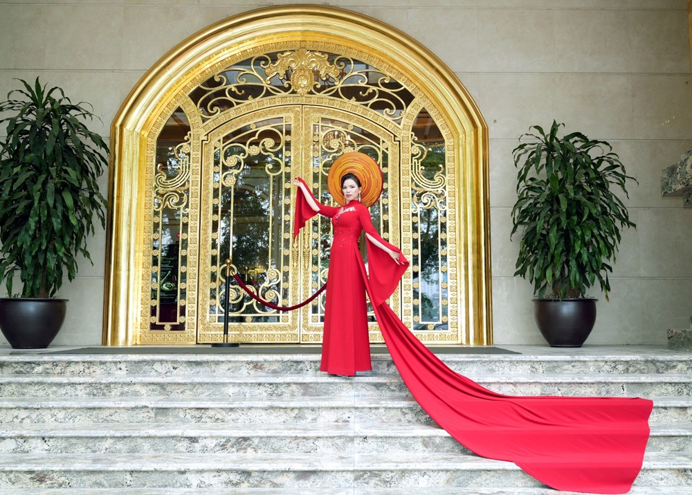 Nhà thiết kế Thái Hải đã để lại ấn tượng mạnh trong cuộc thi Hoa hậu Tài sắc thế giới - ảnh 4