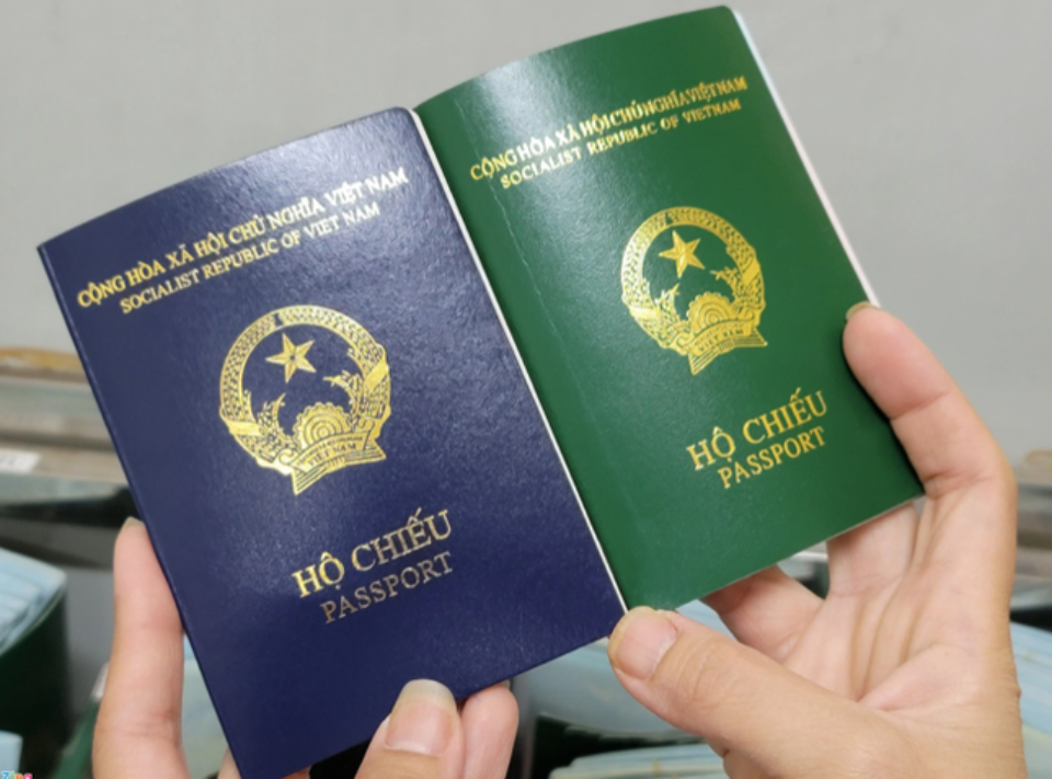 Bộ Ngoại giao Việt Nam thông tin về việc Đức dừng cấp thị thực với hộ chiếu mẫu mới - ảnh 1