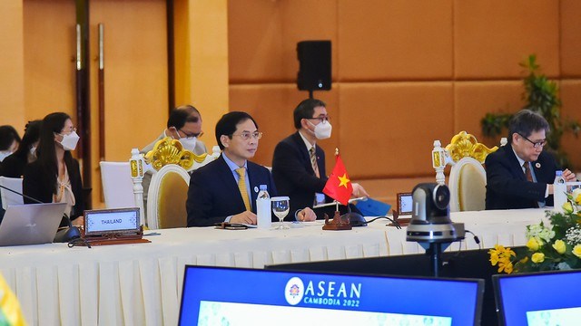 ASEAN cam kết thực thi Hiệp ước Đông Nam Á không có vũ khí hạt nhân - ảnh 1