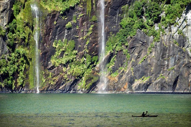 Choáng ngợp 10 thác nước hùng vĩ nhất thế giới - ảnh 7