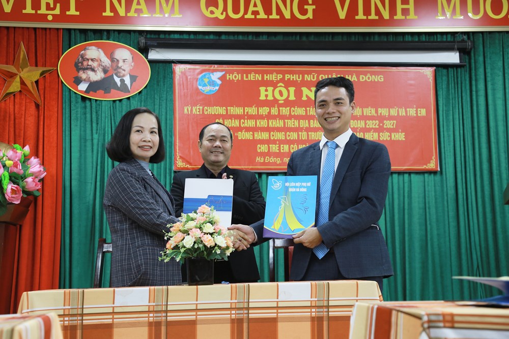 Hội LHPN Hà Đông: Nhiều hoạt động ý nghĩa kỷ niệm Ngày Phụ nữ Việt Nam - ảnh 3