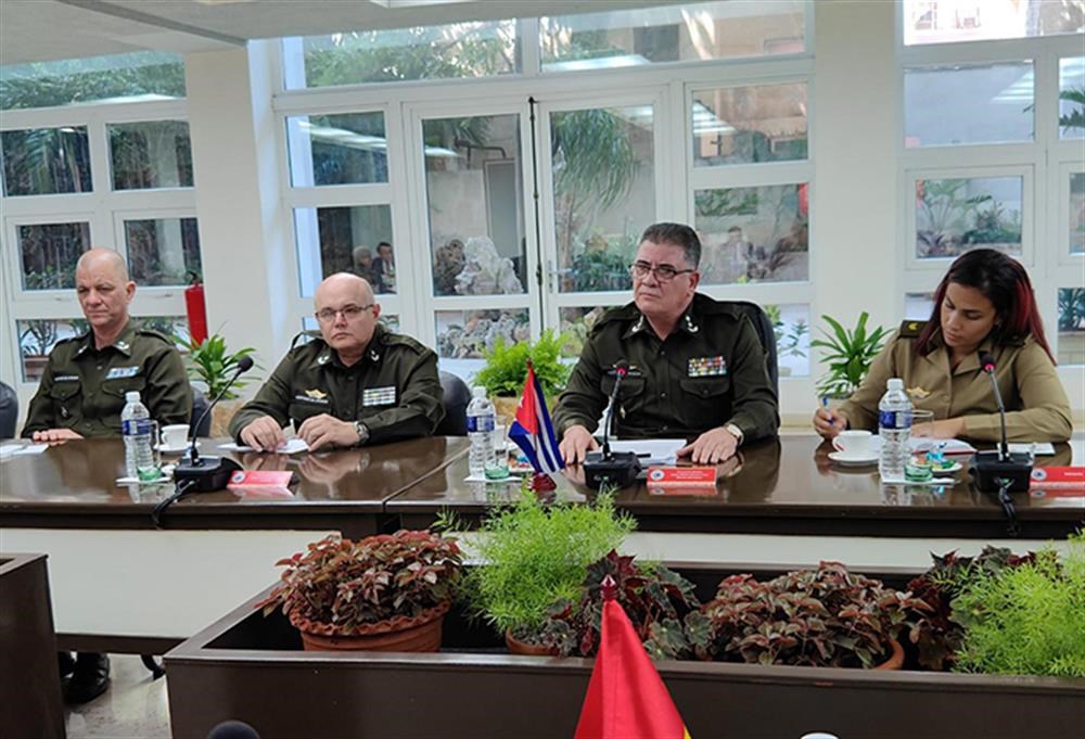 Bộ Công an Việt Nam và Bộ Nội vụ Cuba thắt chặt hơn nữa quan hệ hợp tác - ảnh 1