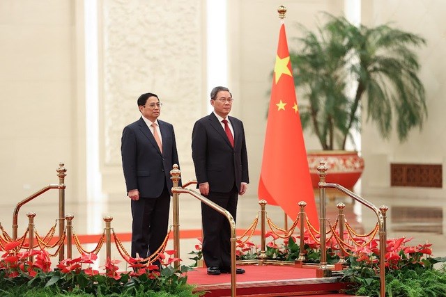 Thủ tướng Phạm Minh Chính kết thúc tốt đẹp chuyến thăm chính thức Trung Quốc và tham dự Hội nghị WEF Thiên Tân - ảnh 1