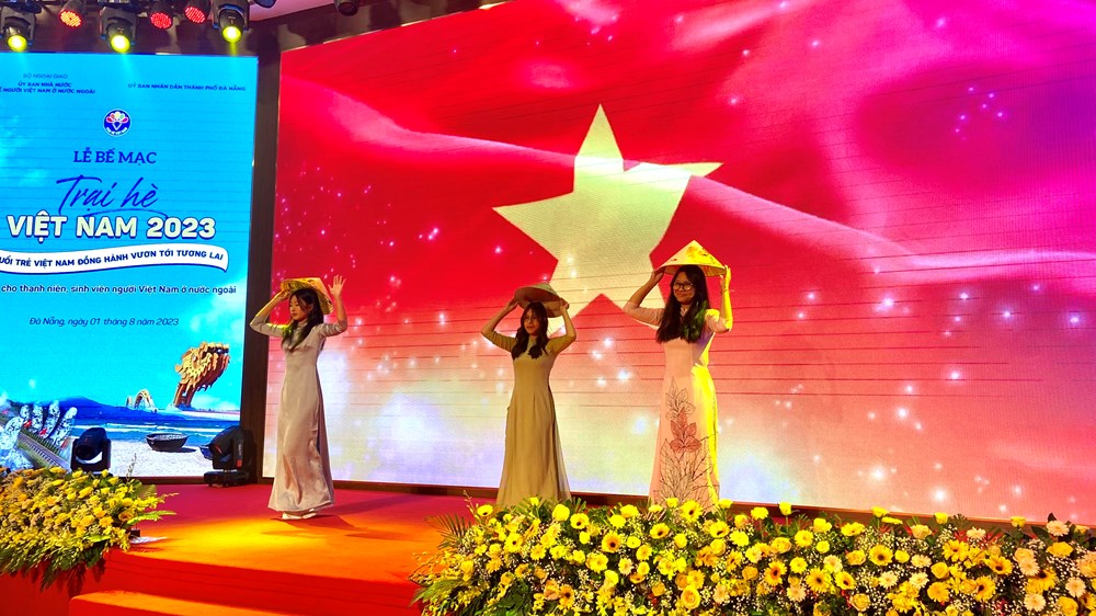 Lễ Bế mạc Trại hè Việt Nam 2023: Xúc động, thắm tình đoàn kết - ảnh 6