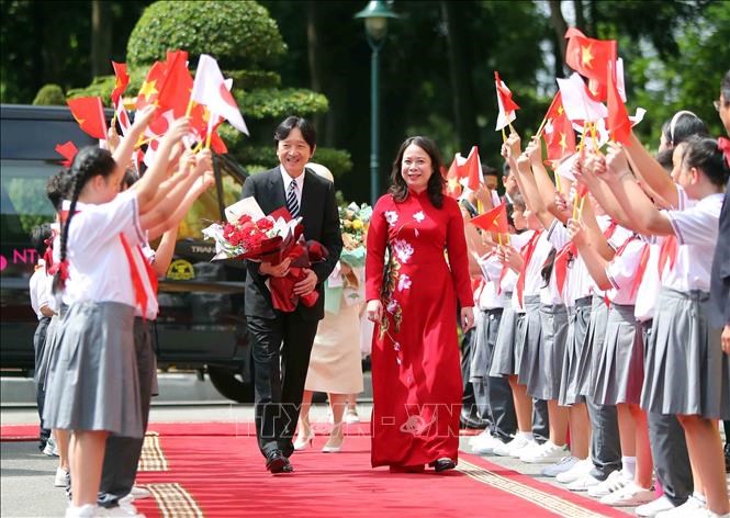 Phó Chủ tịch nước Võ Thị Ánh Xuân chủ trì Lễ đón và hội đàm với Hoàng Thái tử Nhật Bản - ảnh 2