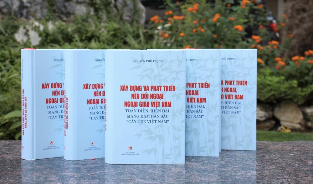 Ra mắt sách của Tổng bí thư Nguyễn Phú Trọng về ngoại giao cây tre - ảnh 2