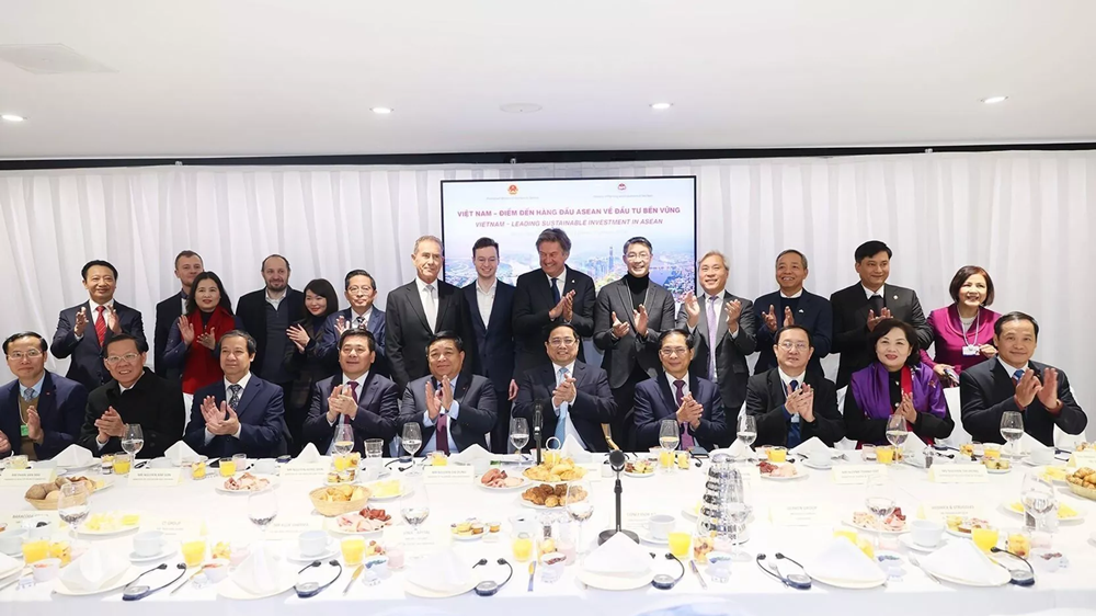 Việt Nam - Điểm đến hàng đầu ASEAN về đầu tư bền vững - ảnh 2