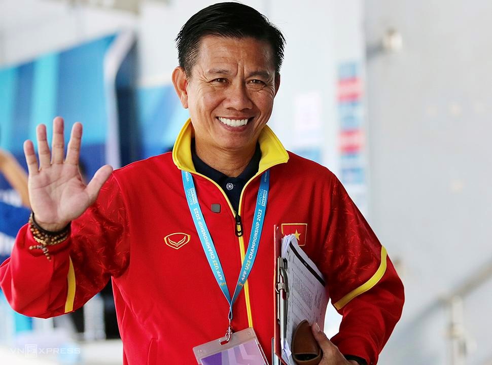 Ông Hoàng Anh Tuấn sẽ thay ông Troussier đưa U23 Việt Nam đến Qatar - ảnh 1