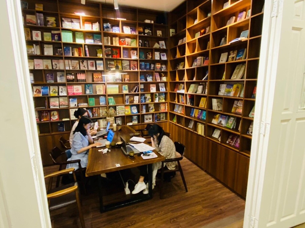 Triển lãm sách “Kỷ niệm 55 năm thực hiện Di chúc của Chủ tịch Hồ Chí Minh