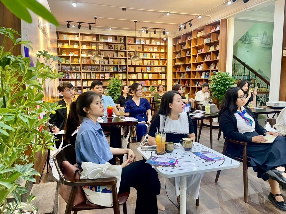 Triển lãm sách “Kỷ niệm 55 năm thực hiện Di chúc của Chủ tịch Hồ Chí Minh