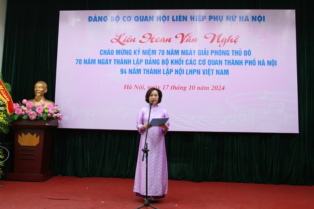 Sôi động chương trình Liên hoan văn nghệ chào mừng Ngày Phụ nữ Việt Nam - ảnh 1