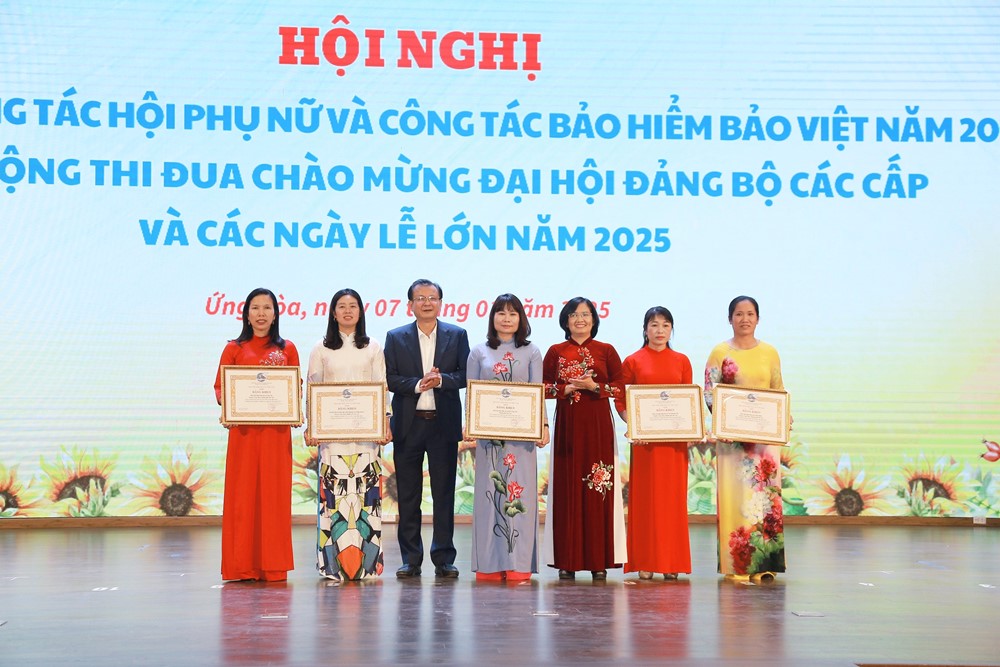 Hội LHPN Ứng Hòa gặt hái nhiều thành công năm 2024, ghi nhiều dấu ấn - ảnh 7