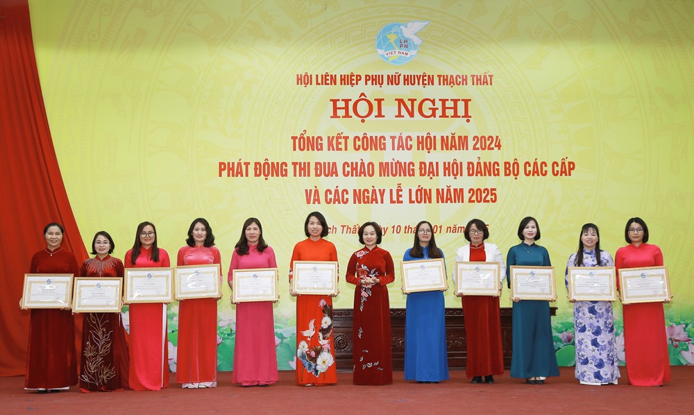 Hội LHPN huyện Thạch Thất: Hoàn thành xuất sắc nhiệm vụ năm 2024, khởi động mục tiêu 2025 - ảnh 3