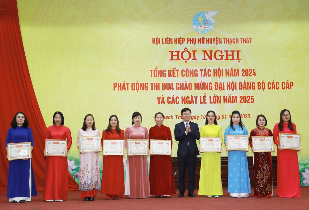 Hội LHPN huyện Thạch Thất: Hoàn thành xuất sắc nhiệm vụ năm 2024, khởi động mục tiêu 2025 - ảnh 6