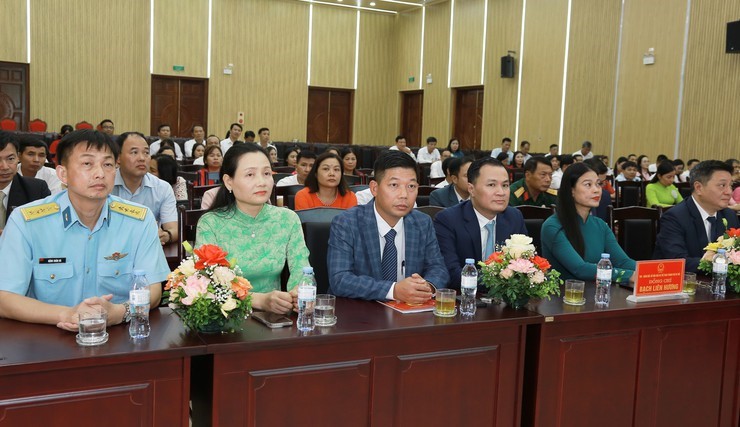 Xã Thanh Oai kiện toàn các chức danh lãnh đạo - ảnh 2
