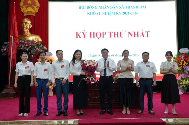 HĐND xã Thanh Oai kiện toàn tổ chức, vận hành bộ máy mới - ảnh 8