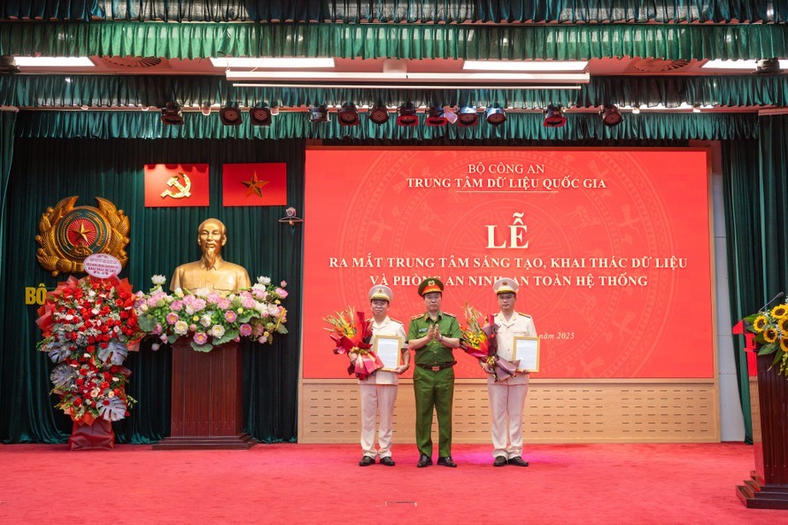 Động lực mới hiện thực hóa mục tiêu làm chủ công nghệ dữ liệu lõi của Việt Nam - ảnh 1