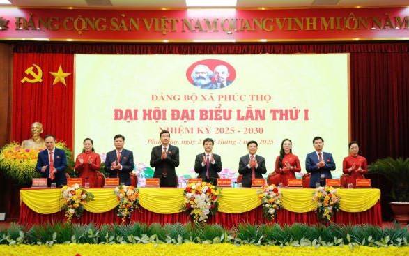 Đại hội đại biểu Đảng bộ xã Phúc Thọ lần thứ I nhiệm kỳ 2025-2030 thành công tốt đẹp - ảnh 1