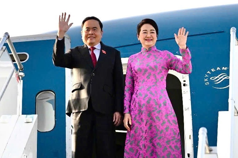 Chủ tịch Quốc hội Trần Thanh Mẫn và Phu nhân bắt đầu chuyến thăm chính thức Vương quốc Morocco - ảnh 1