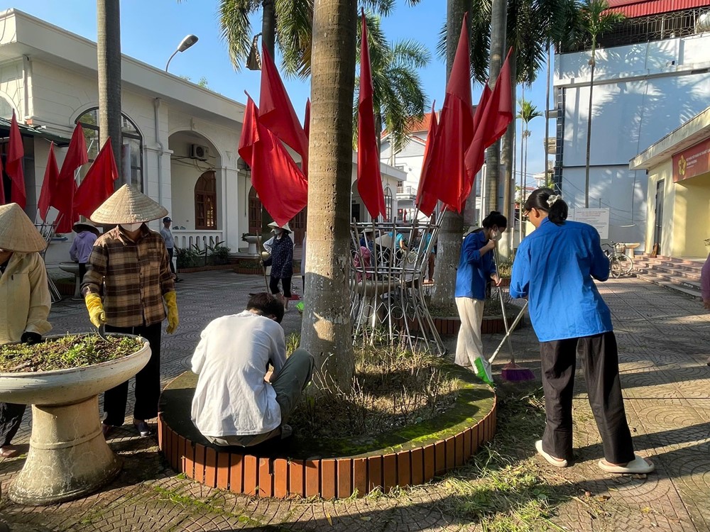 Đan Phượng – Liên Minh đồng loạt ra quân tổng vệ sinh môi trường - ảnh 10