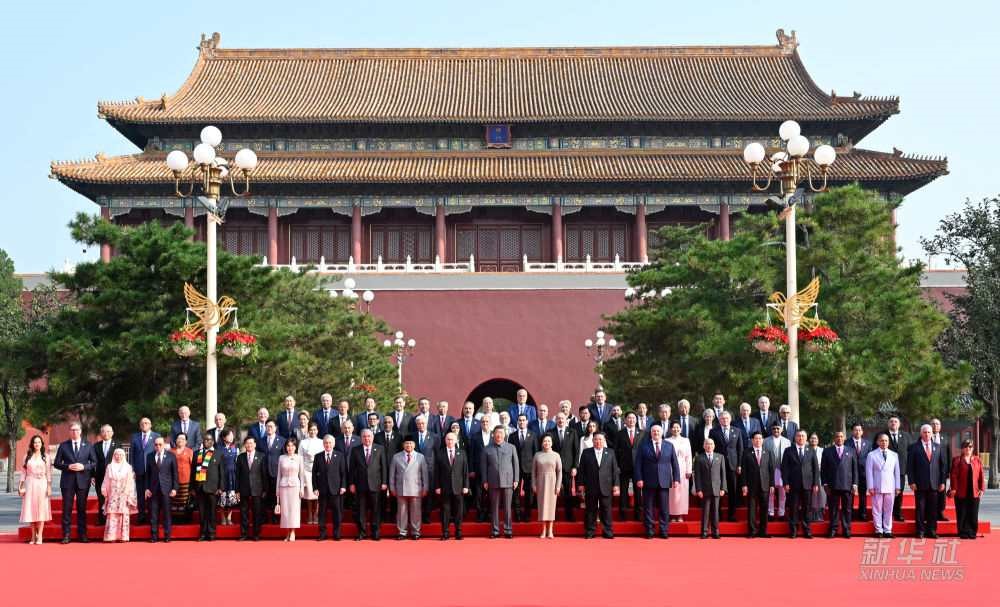 Chủ tịch nước Lương Cường dự Lễ kỷ niệm 80 năm Chiến thắng phát xít tại Trung Quốc - ảnh 2