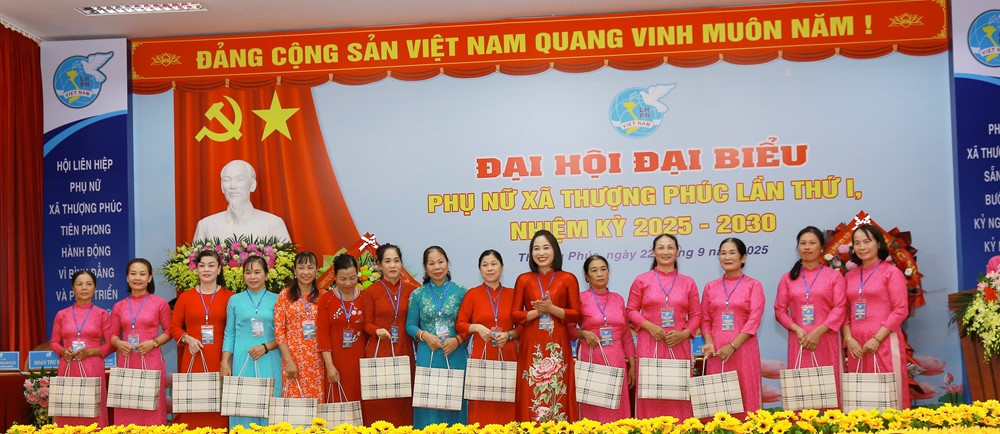 Phụ nữ xã Thượng Phúc tự tin tiến bước trong thời đại mới - ảnh 10