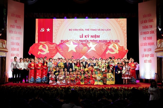 Phát huy hiệu lực, hiệu quả, vai trò, vị trí, ý nghĩa của công tác thi đua, khen thưởng trong giai đoạn 2025- 2030 - ảnh 1