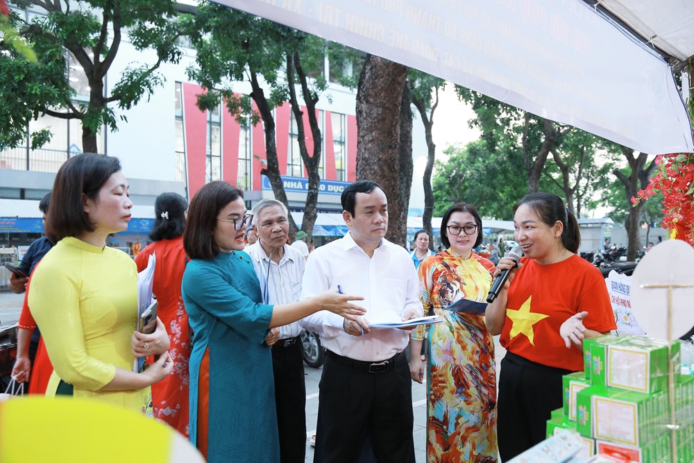 Hội LHPN phường Long Biên tổ chức “Ngày hội khởi nghiệp sáng tạo” năm 2025 - ảnh 8