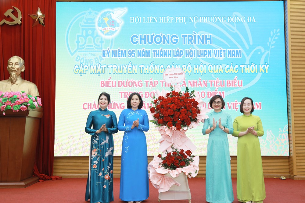 Phụ nữ phường Đống Đa: Tự hào truyền thống, vững bước tương lai - ảnh 1